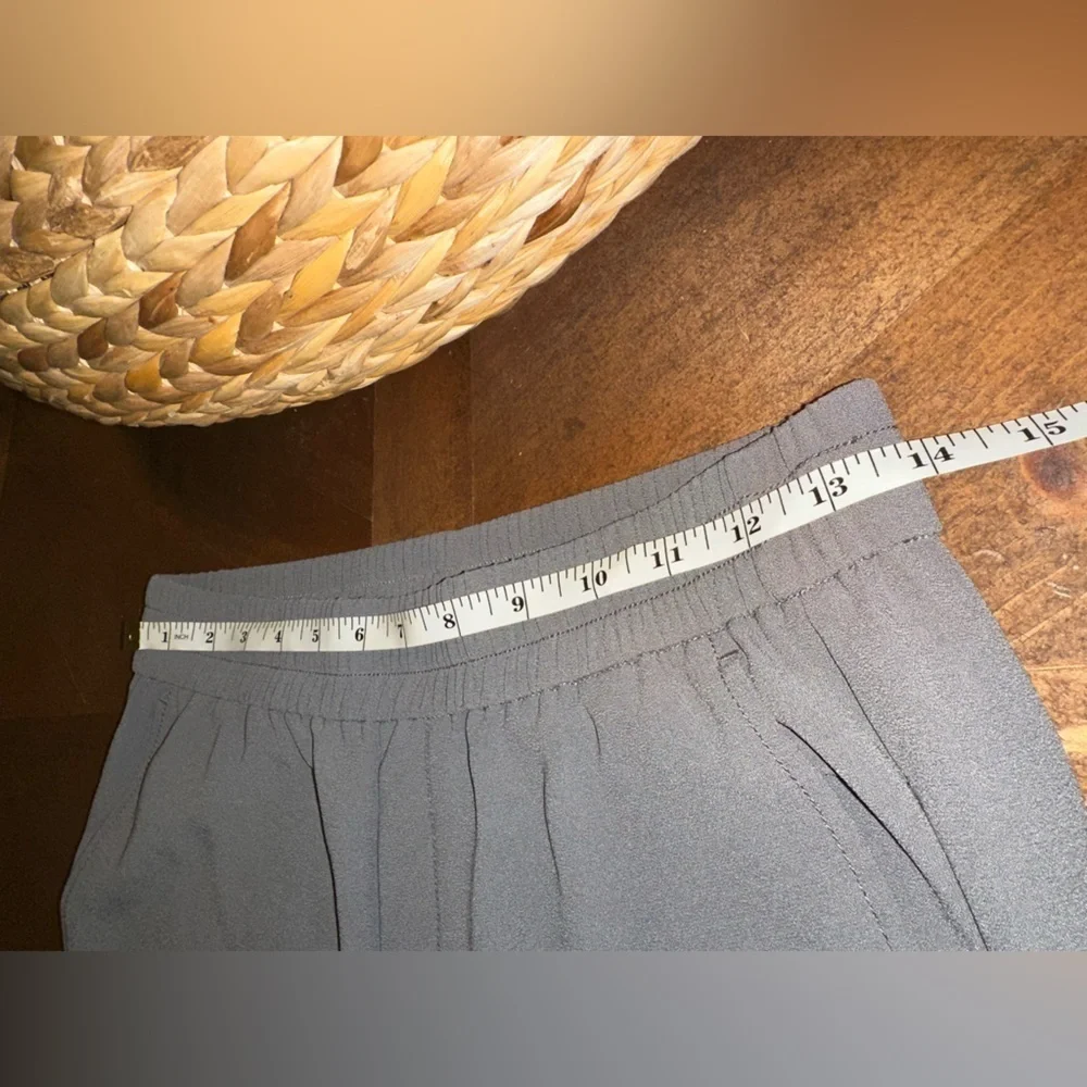 UEC Banana Republic Women's Soft Jogger Pants Gray Sz 0 Short dress/athelisure